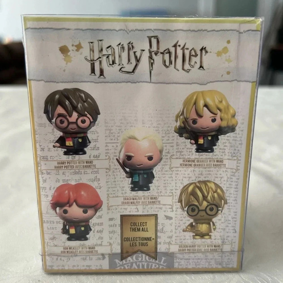 Harry Potter Ron Weasley with Wand Vinyl Figure Series One | Partial Packaging - Picture 3 of 3